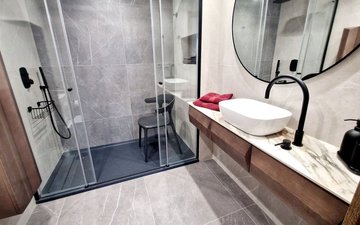 Property slide 18