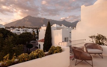 Property slide 27