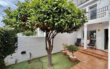 Property slide 17