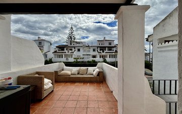 Property slide 32