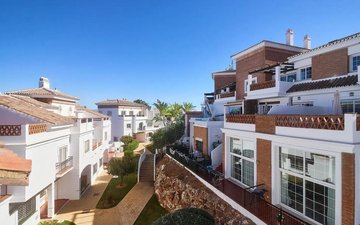 Property slide 17