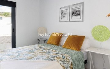 Property slide 16