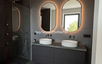 Property slide 21