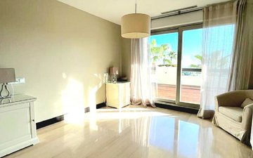 Property slide 11