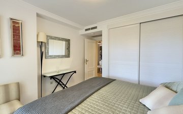 Property slide 30