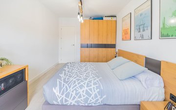 Property slide 17