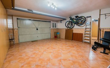 Property slide 22
