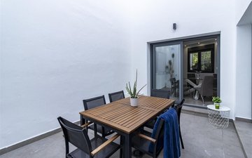 Property slide 48