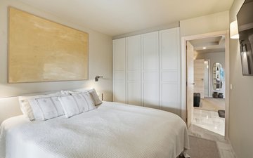 Property slide 30