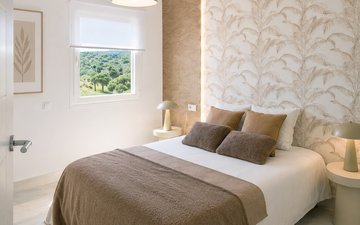 Property slide 22