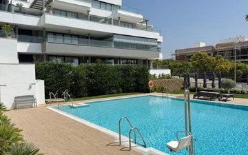 Property slide 20