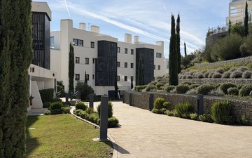 Property slide 22