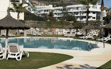 Property slide 25