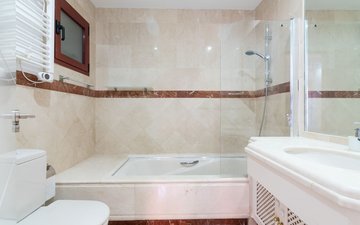 Property slide 10