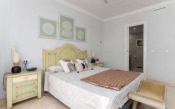 Property slide 14