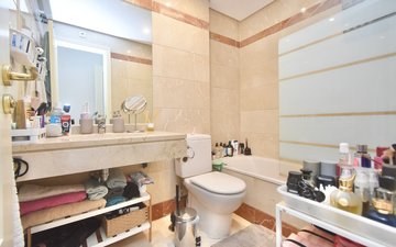 Property slide 21