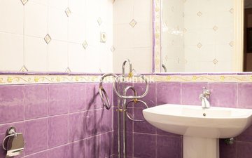 Property slide 17