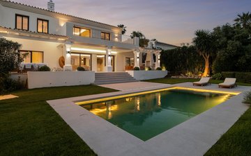Property slide 32