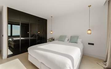 Property slide 17