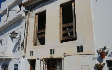 Property slide 1