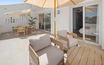 Property slide 17