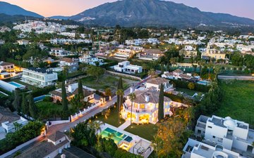 Property slide 35