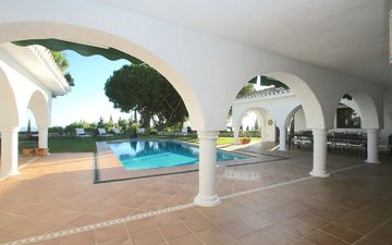 Property slide 14