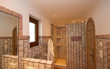 Property slide 24