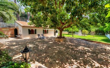 Property slide 48