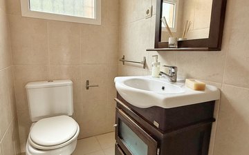 Property slide 11