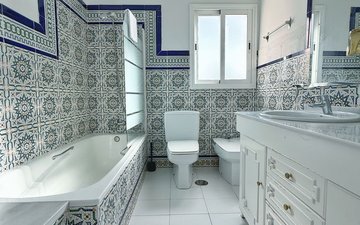 Property slide 18