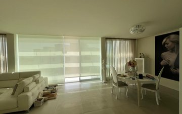 Property slide 21