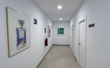 Property slide 83