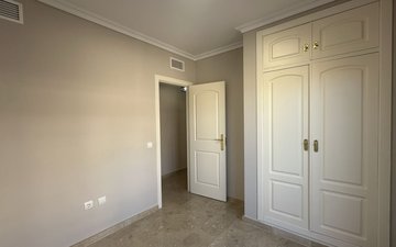 Property slide 22
