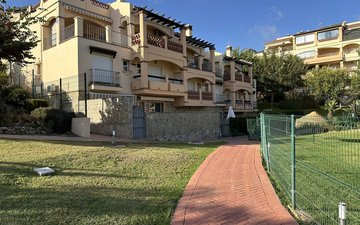 Property slide 77