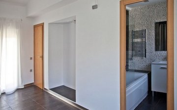 Property slide 4