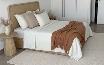Property slide 10