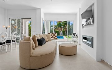 Property slide 3