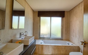 Property slide 18
