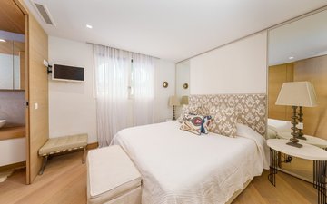 Property slide 16
