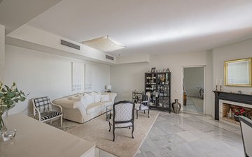 Property slide 22
