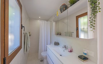 Property slide 38