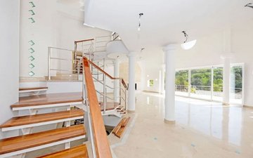 Property slide 31