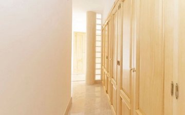 Property slide 39