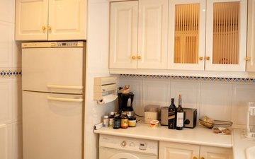 Property slide 17