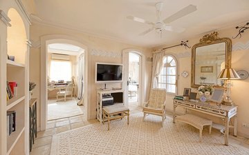 Property slide 17