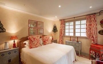 Property slide 24