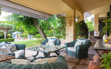 Property slide 40