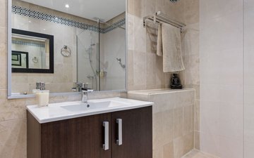 Property slide 19