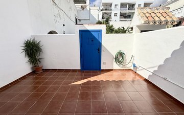 Property slide 4